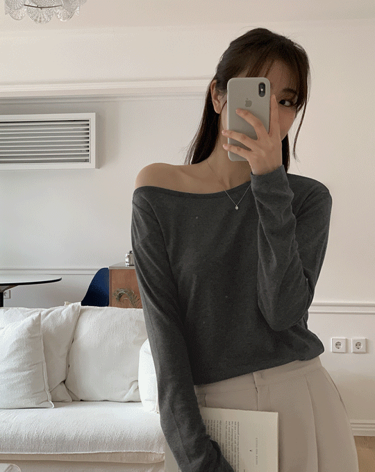 올리아 언발 숄더 긴팔 티셔츠 - 4 color
